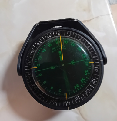 Myydään veneen suunto kompassi