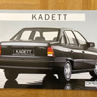 Esite Opel Kadett E porrasperä vuodelta 1985/1986 - pikkukuva 1