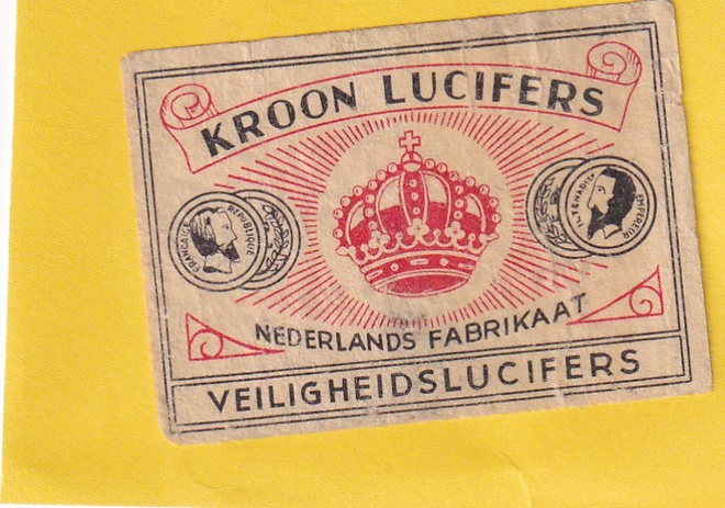 Kroon Lucifers, Nederland Fabrikaat      b583