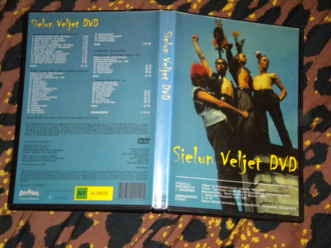 DVD - SIELUN VELJET - 2002  44 kappaletta