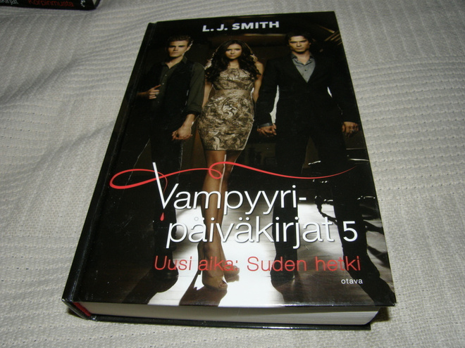 L. J. Smith Vampyyripäiväkirjat 5 Uusi aika: Suden hetki