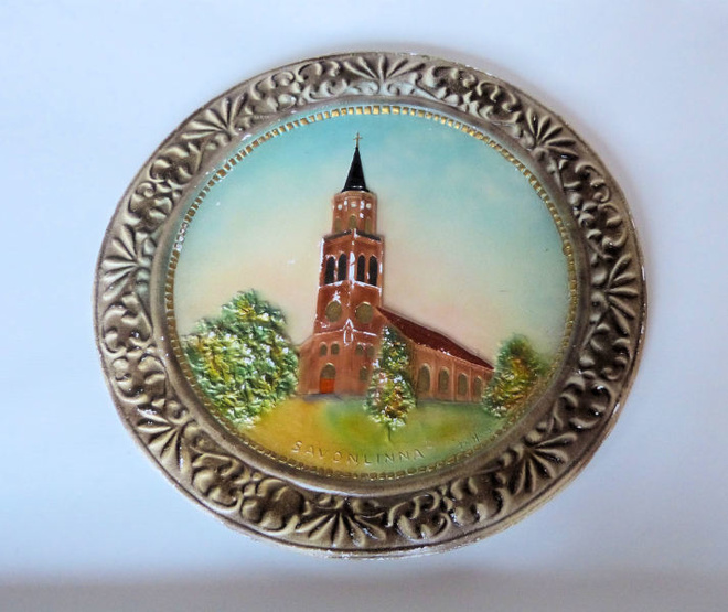 Savonlinnan Tuomiokirkko - seinälautanen - kipsiä - 33 cm
