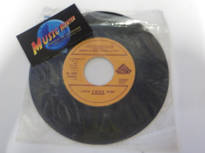 VIRVE ROSTI - TUOLTA SAAPUU CHARLIE BROWN M- 7"