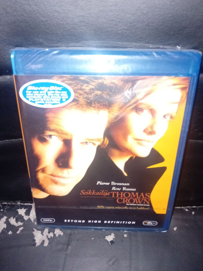 BLU-RAY Seikkailija Thomas Crown ( UUSI )