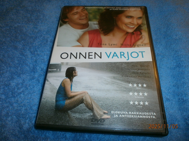 ONNEN VARJOT     -    DVD