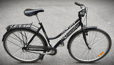 Siisti ja toimiva naistenpyörä Madison Garda 28"