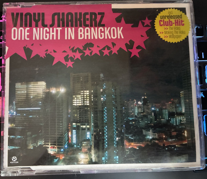 VINYLSHAKERZ - ONE NIGHT IN BANGKOK CDS