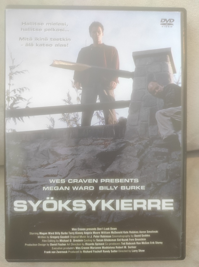 Syöksykierre - Don't Look Down