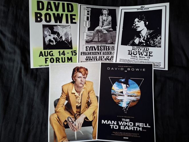 DAVID BOWIE -- julistesetti A4 x 5 (mm. UPEA lahja !!!)  #2