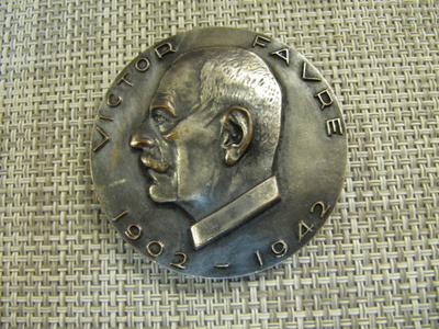 Victor Favre 1902-1942 mitali /Gunnar Elfgren 42.