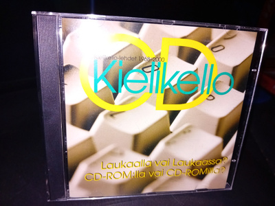 CD-ROM  : KIELIKELLO ( SIS POSTIKULU  )