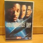 INDEPENDENCE DAY-MAAILMOJEN SOTA - pikkukuva 1