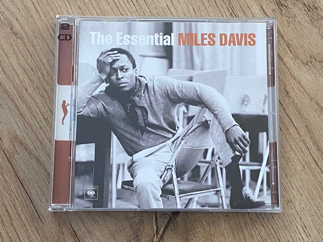 THE ESSENTIAL MILES DAVIS - CD - 2 LEVYÄ