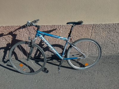 Corratec Hybridi/maantiepyörä