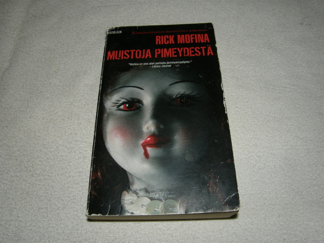 Rick Mofina Muistoja pimeydestä -nid