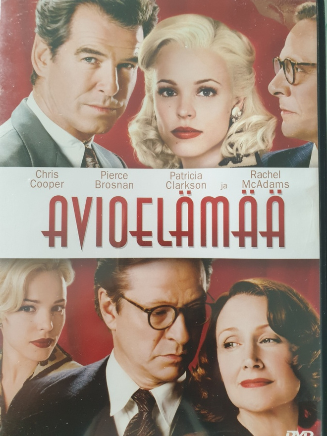 AVIOELÄMÄÄ DVD ( Pierce Brosnan, Patricia Clarkson)