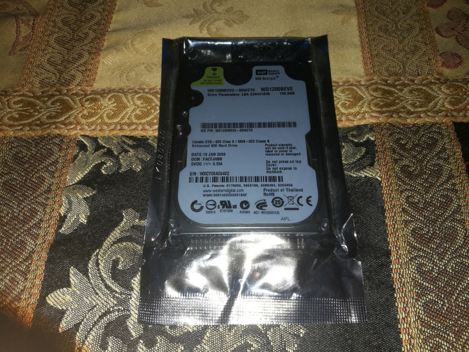 Western Digital 120 Gt 2,5" PATA-kiintolevy (uusi)