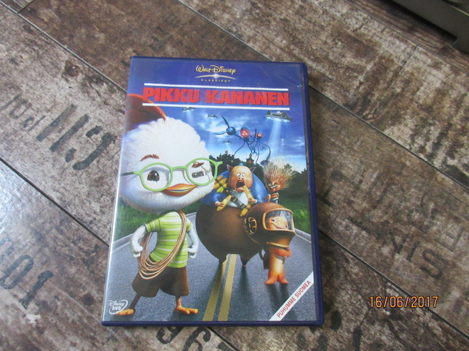 Disney Klassikko 45- Pikku Kananen dvd