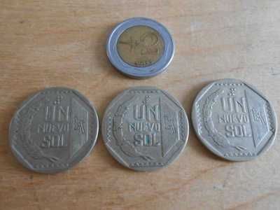 PERU Coins.