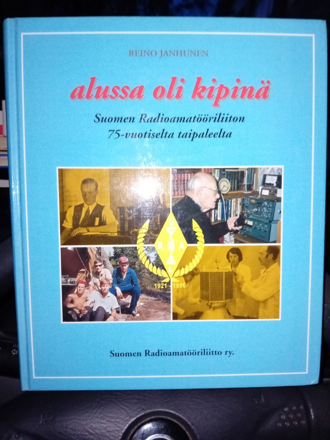 Janhunen  : Alussa oli kipinä  ( SIS POSTIKULU  )