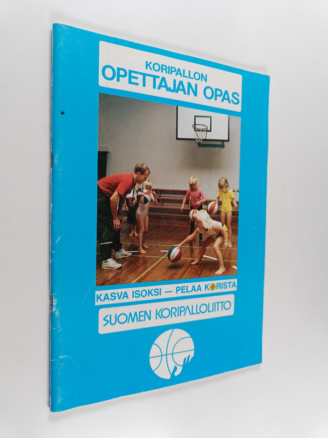 Eero Oksava : Koripallon opettajan opas