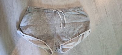 FB SISTER Shortsit,koko XL