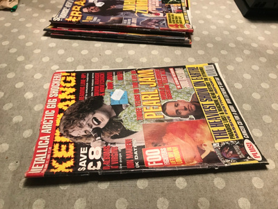 KERRANG LEHTI NRO 550 HYVÄ