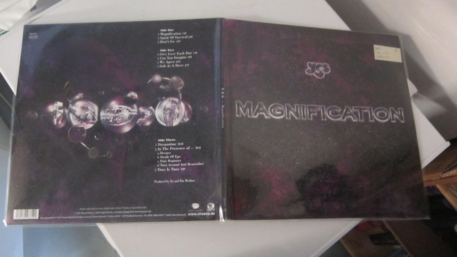 Yes 3 sided LP 2013 Magnification