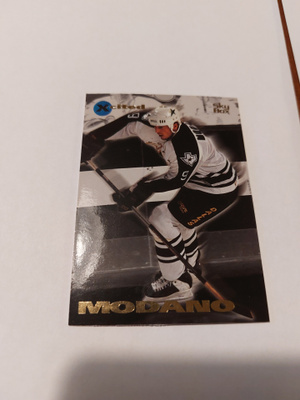 1995-96 Emotion Xcited #3 Mike Modano