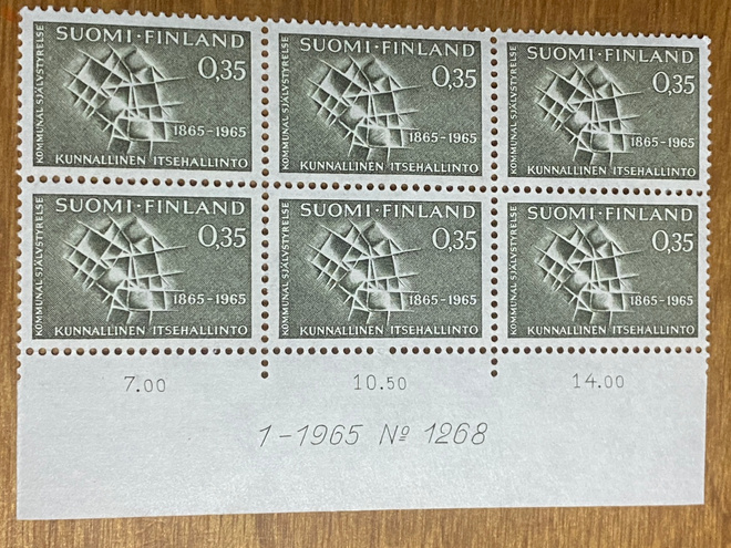 KUNNALLINEN ITSEHALLINTO 100 VUOTTA NUMERO KUUSILO**
