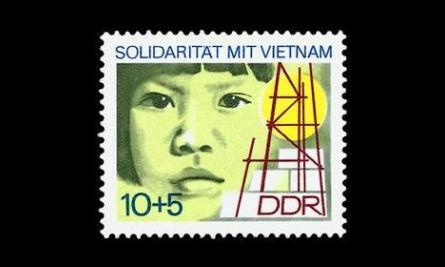 DDR 1886 ** Voittamaton Vietnam (1973)