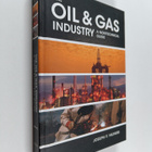 Joseph Hilyard : The Oil & Gas Industry - A Nontechnical ... - pikkukuva 1