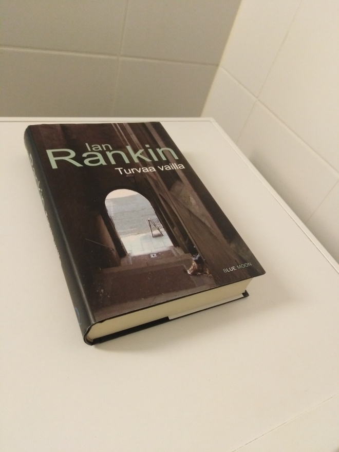 Ian Rankin: Turvaa vailla
