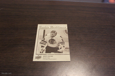 2009-10 Upper Deck Rookie Healiners Antti Niemi #RH3