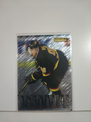 1995-96 SkyBox Impact - Ice Quake #3 Pavel Bure