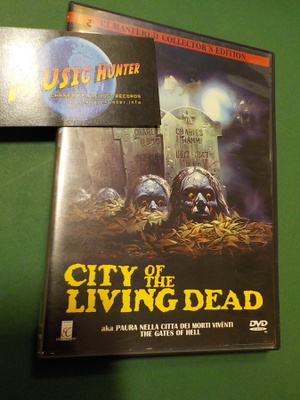 CITY OF THE LIVING DEAD DVD (w)