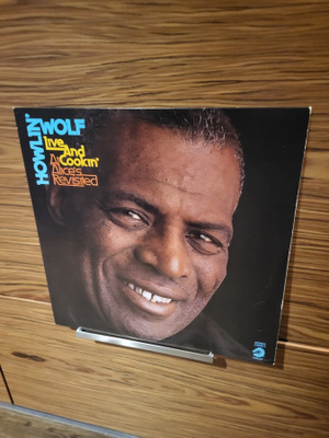 Howlin' Wolf - Live And Cookin' At Alice's Revisited