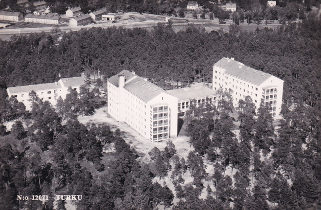 Turku, Karhumäki  N:o 12071    b502