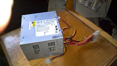 IBM ATX virtalähde
