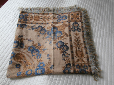 VINTAGE JACGUARD PÖYTÄLIINA HAPSUILLA