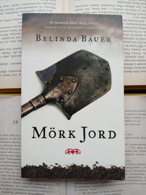 Bslinda Bauer - Mörk jord (pocket)