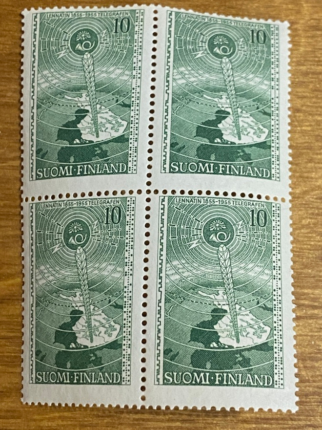 LENNÄTIN 100 VUOTTA 10MK NELIÖ**
