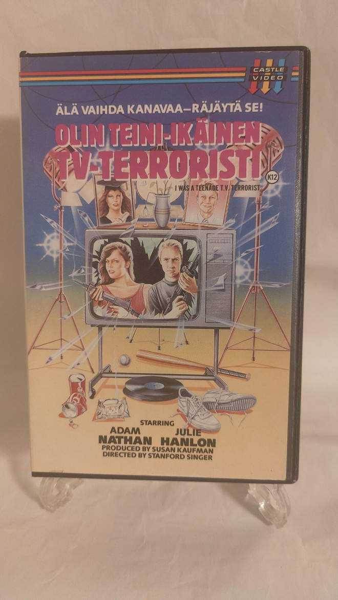 Olin Teini-Ikäinen TV-Terroristi (Isokoppa)