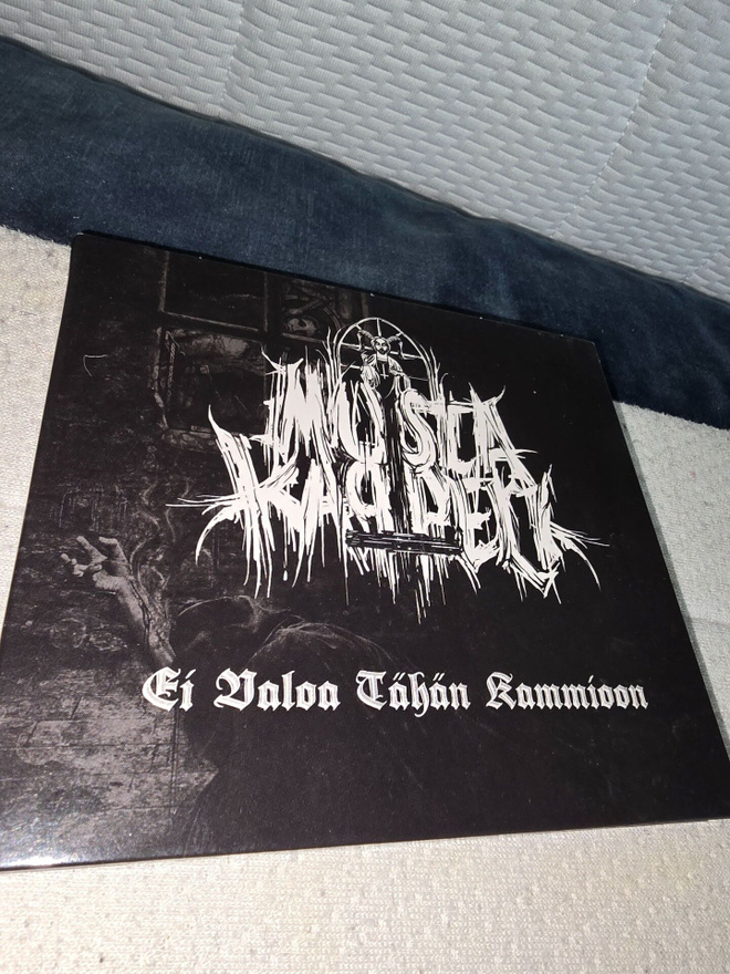 Musta Kappeli – Ei Valoa Tähän Kammioon CD – Finnish Black M
