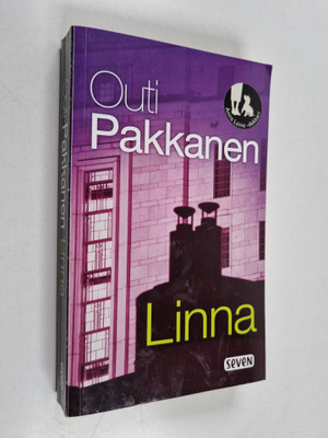 Outi Pakkanen : Linna