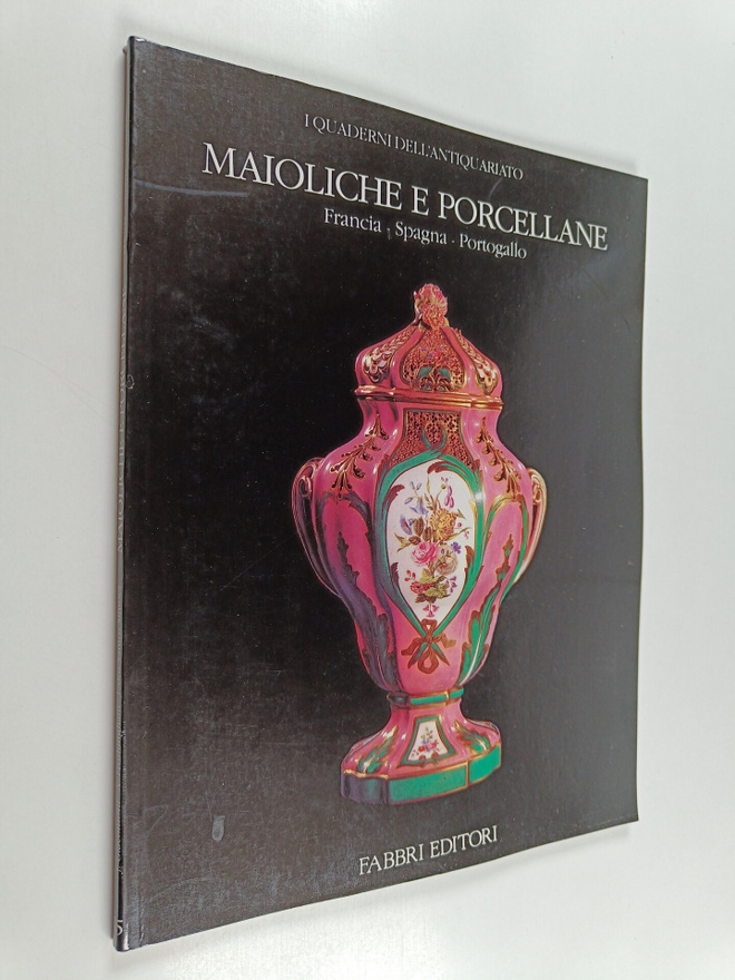 Maioliche e porcellane