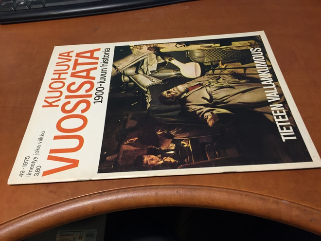 KUOHUVA VUOSISATA 49/1975 HYVÄ