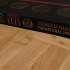 VUOSIKIRJA 1995 - SUOMEN JA MAAILMAN TAPAHTUMAT 1994 - pikkukuva 2