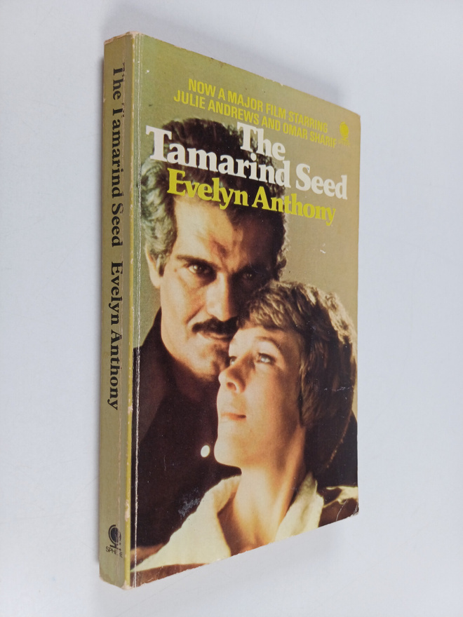 Evelyn Anthony : The Tamarind Seed