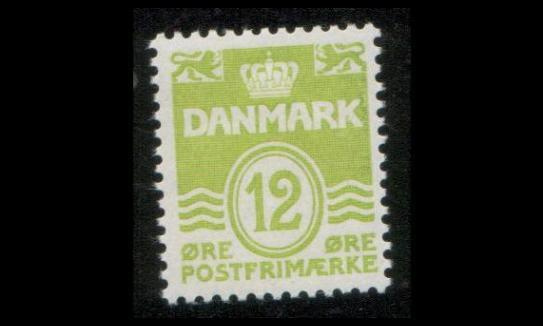 Tanska 332x ** Aaltoviiva 12 öre X-paperi (1952)